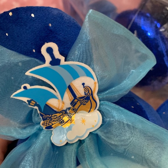 MMMA loungefly PeterPan bundle - Picture 11 of 13